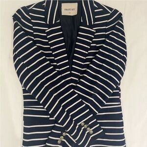 Smart Set Women's Navy and White Striped Blazer